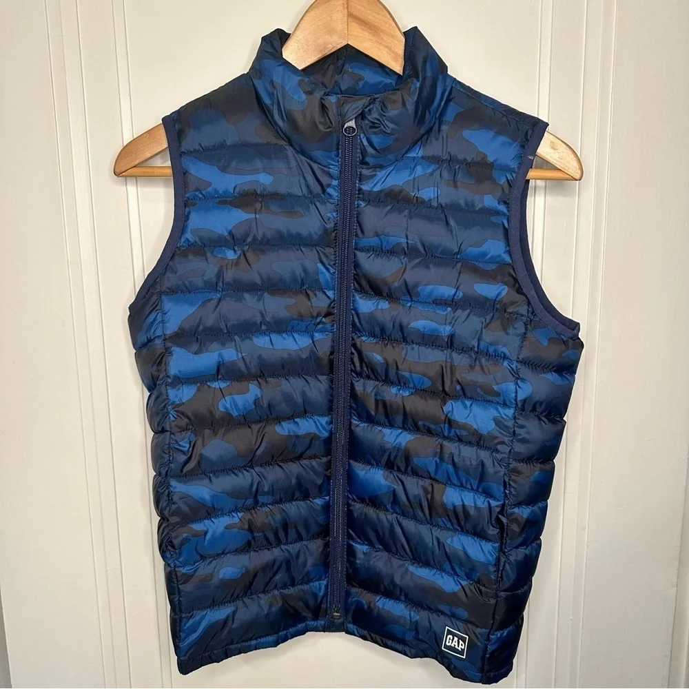 Gap kids navy camo primaloft puffer vest size medium